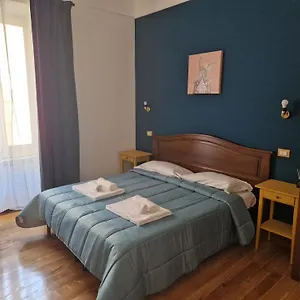 Pepe's Place - Carlo Alberto Rome